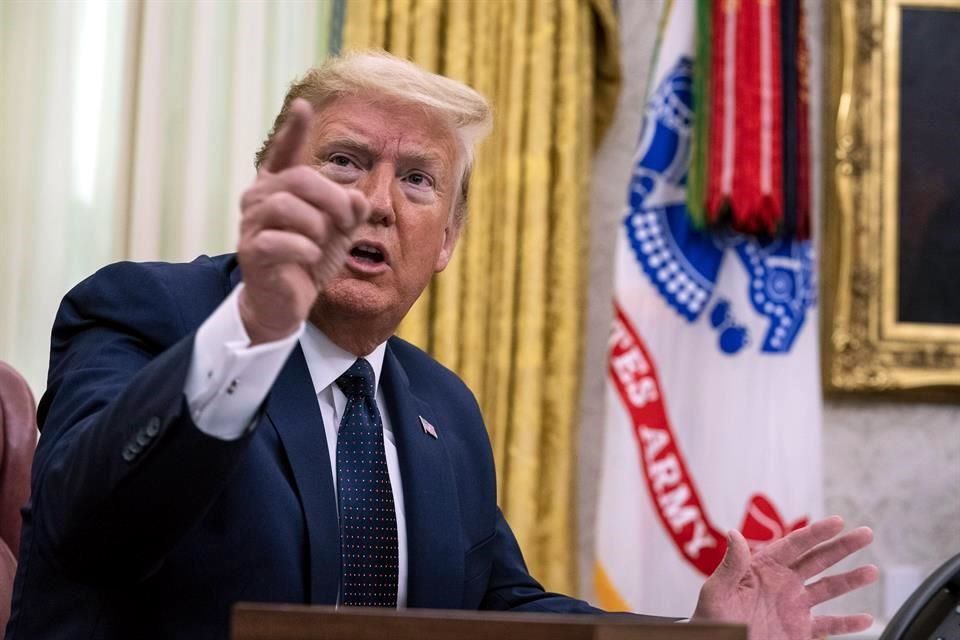 Muro nos está salvando de virus.- Trump