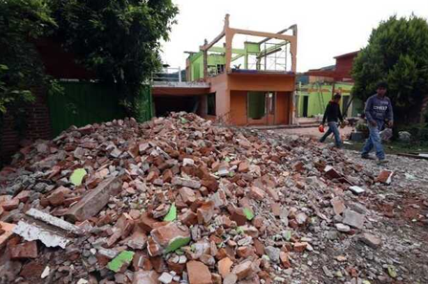 Murat amplía a 83 municipios declaratoria de emergencia por sismo