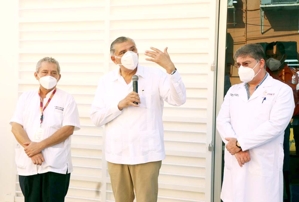 Habrá recorte al presupuesto del estado y municipios de Tabasco, dijo el gobernador