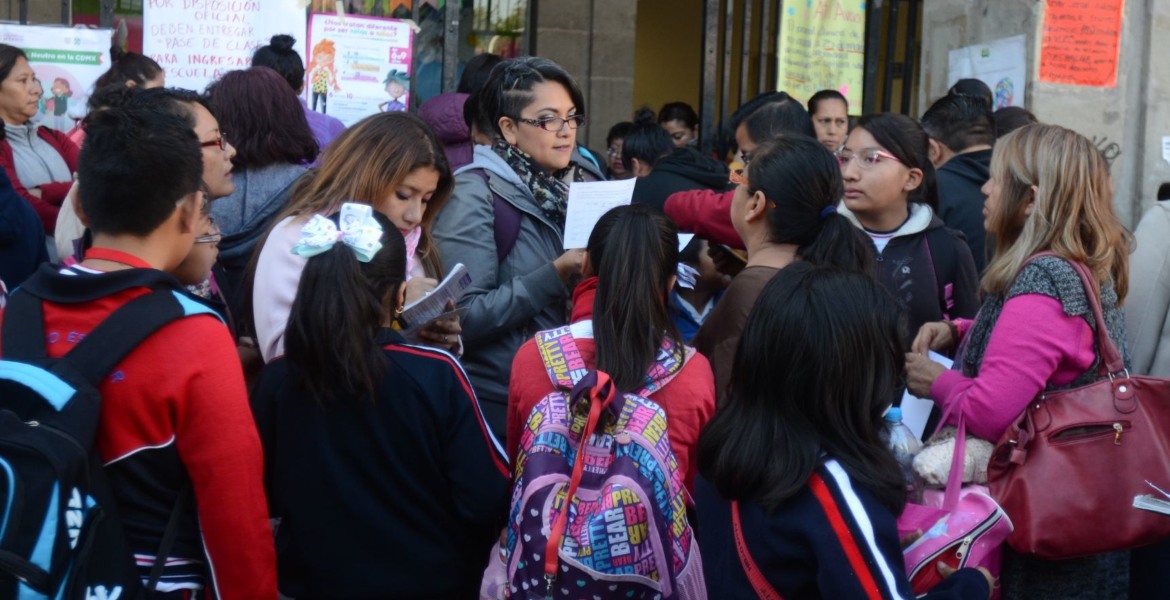 Cobro de cuotas en escuelas públicas es ilegal, reitera SEP