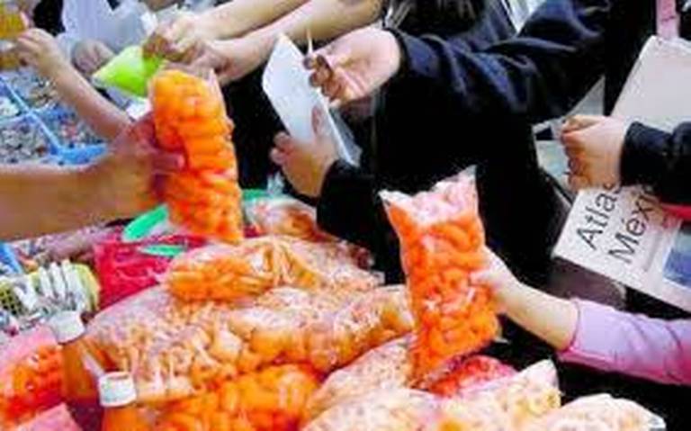 Informará Salud qué alimentos estarán restringidos a menores