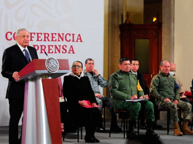 Celebra López Obrador uso de vacuna de AstraZeneca en RU