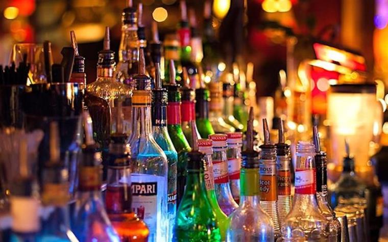 Multas si infringen venta de alcoholes, advierte finanzas