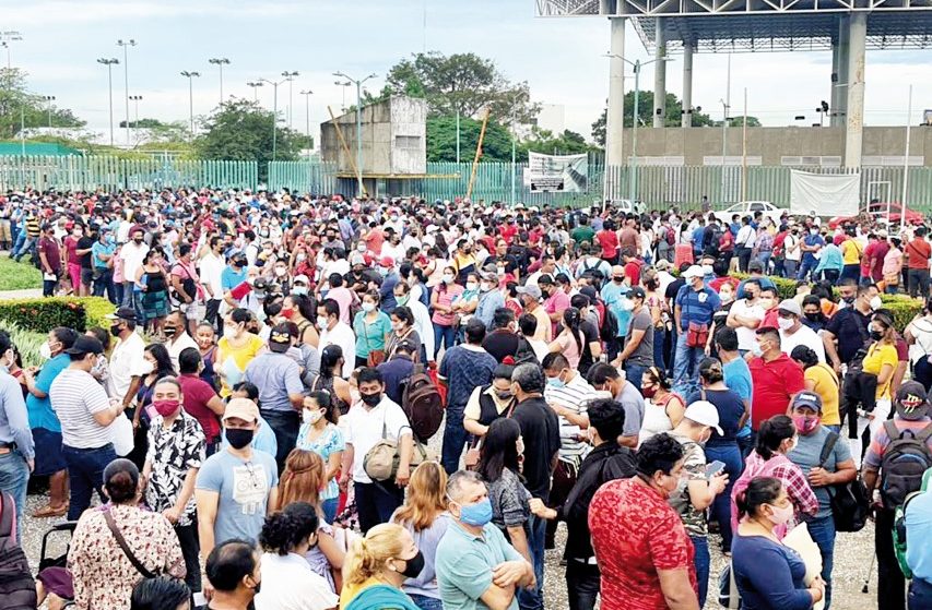 CAOS Y MIEDO EN VACUNACIÓN DE REZAGADOS