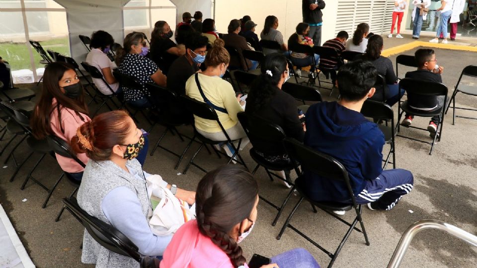 Covid-19 en México: Confirman cuatro mil 797 casos nuevos y 386 decesos en un día