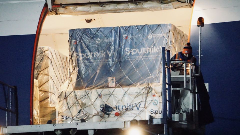Nuevo lote de vacunas contra Covid-19 de Sputnik V llega a México