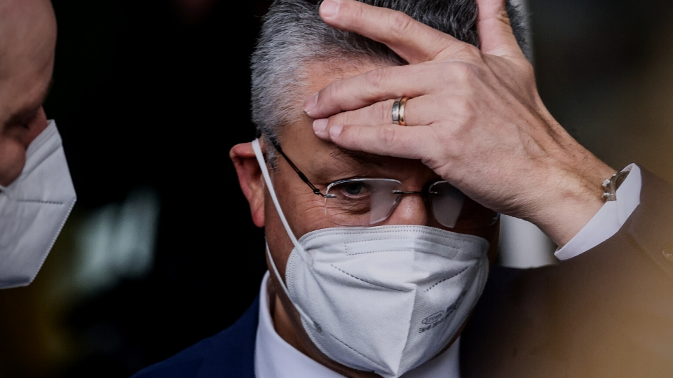 ¿Por qué la nueva variante de covid causa mucha preocupación?