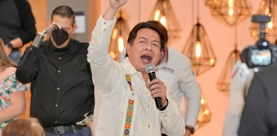 Morena pone en marcha maquinaria para dictaminar reforma eléctrica; arremete contra oposición