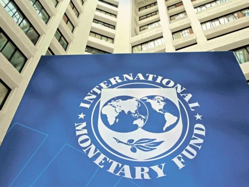 Baja FMI pronóstico de crecimiento para México a 2%