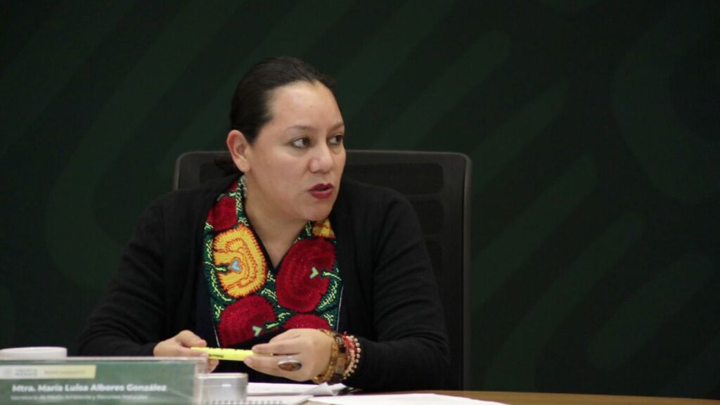 Difícil castigar violencia animal, reconoce titular de Medio Ambiente