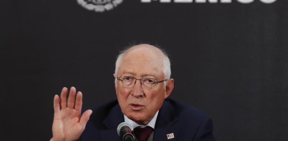 “La misión de Trump era hacer un muro para dividir a nuestros pueblos”: Ken Salazar