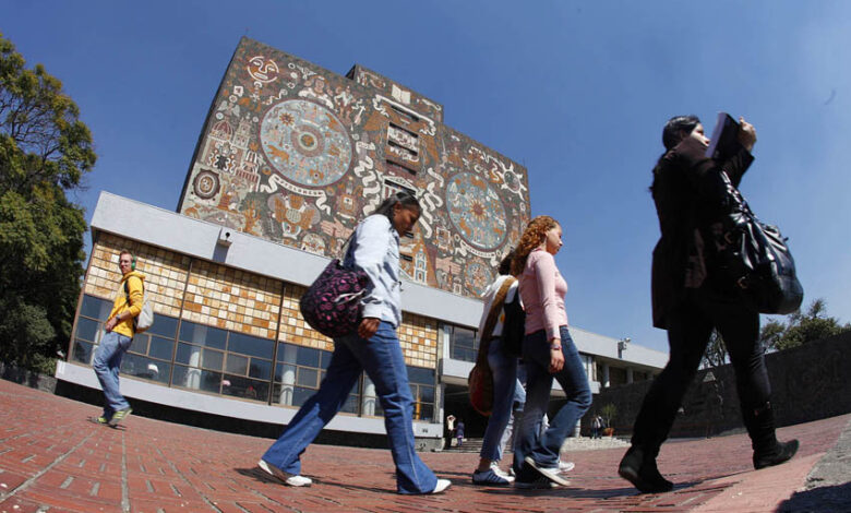 Académicos de la UNAM se pronuncian contra de la Ley de Ciencia
