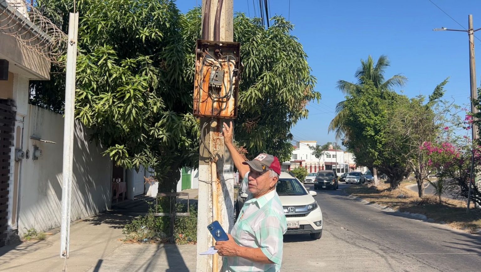 Hasta 14 apagones al día sufren en Paraíso