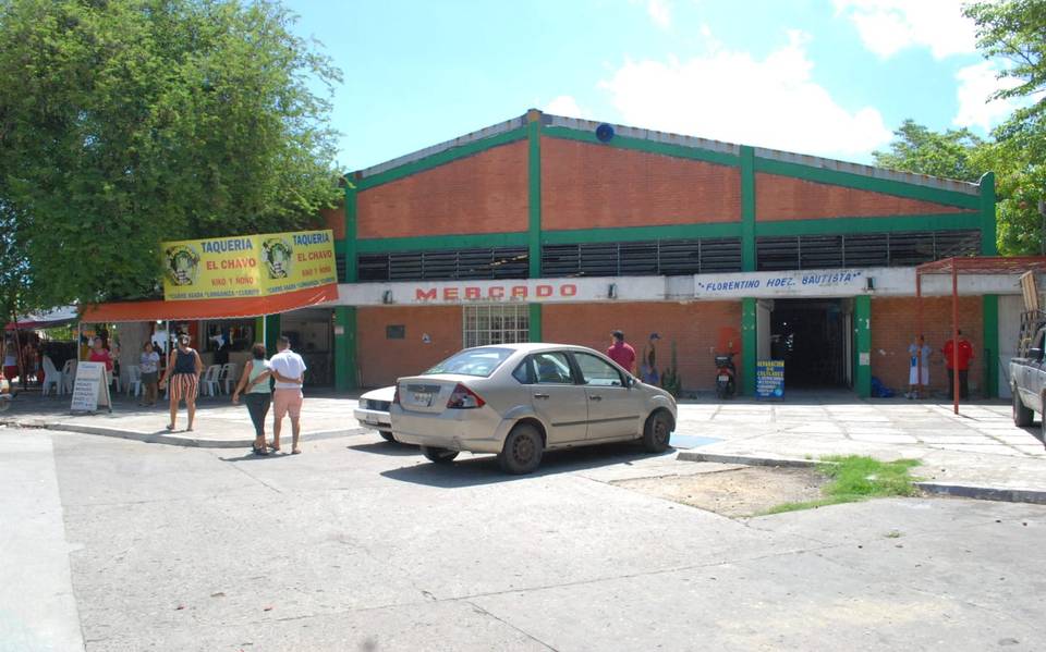 Retrasan mudanza y llegan pérdidas a locatarios de Gaviotas