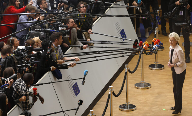 Pugnan líderes de UE por acceso de ayuda