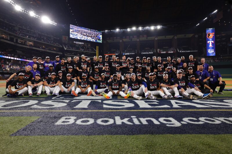 MLB: Rangers despachan a Orioles; Astros en modo “campeón”