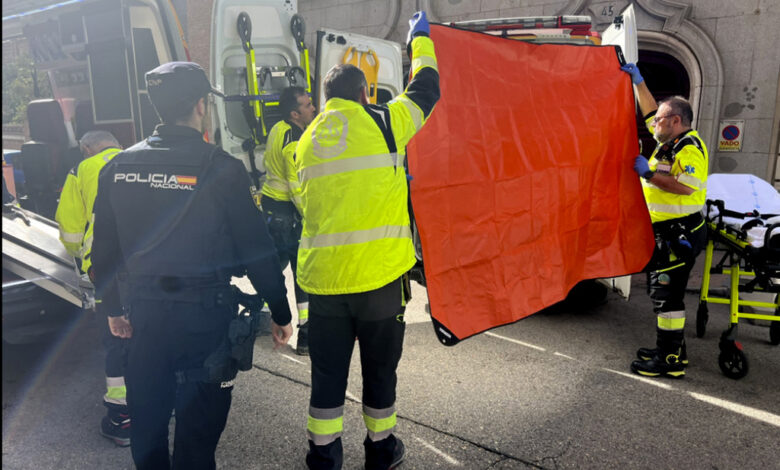 Político español Vidal-Quadras es hospitalizado tras ser baleado en el rostro