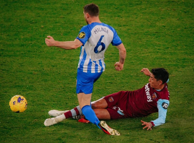 West Ham y Edson Álvarez empatan en casa con Brighton
