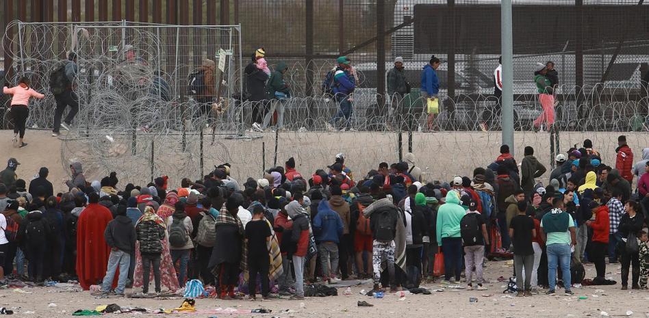 Republicanos en Arizona ahora imitan la iniciativa antiinmigrante de Texas