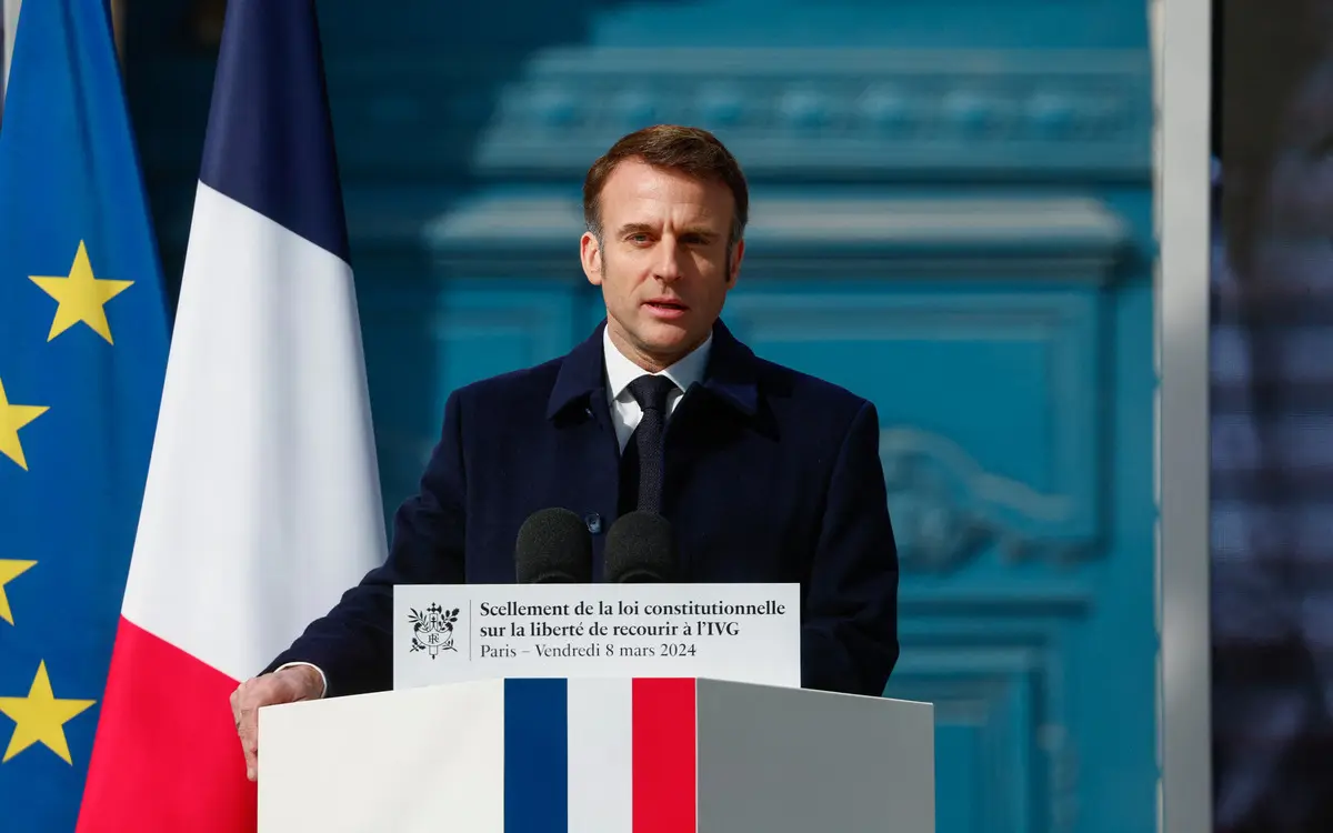 Macron aboga por incluir el derecho al aborto en la Carta de Derechos Fundamentales de la UE