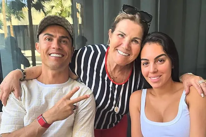 Mamá de Cristiano Ronaldo y Georgina Rodríguez disipan rumores de una supuesta ‘mala relación’