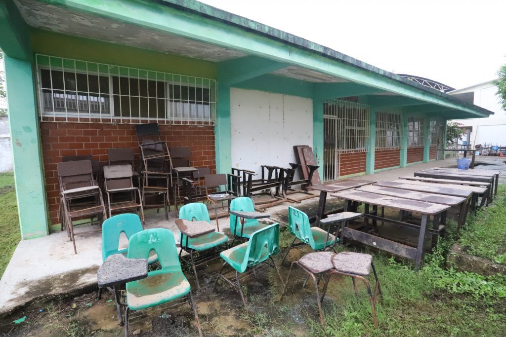 Aterroriza crimen en escuelas