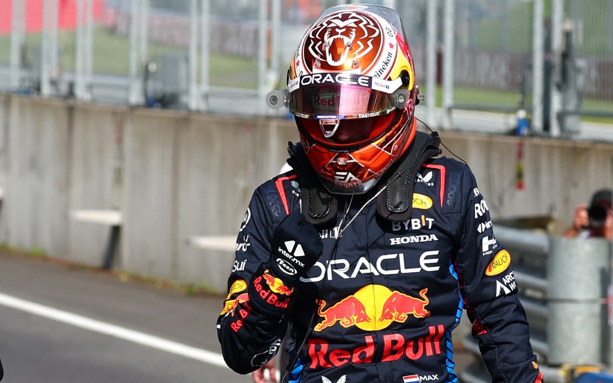 Verstappen vuela por la “pole”; persiste falta de ritmo en “Checo”