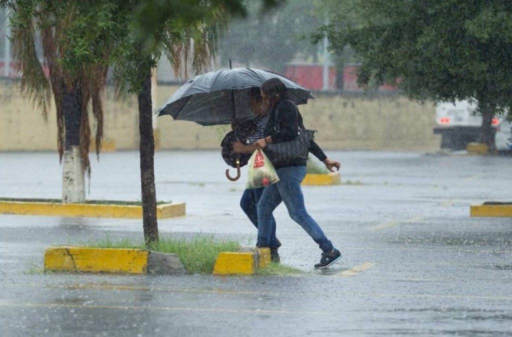 Alerta: tres días de lluvias de 200 a 250 mm en Tabasco
