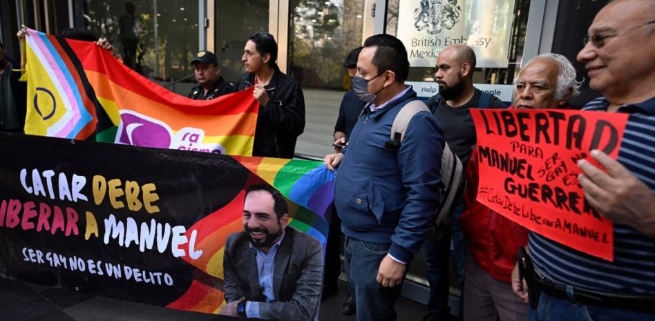 Mexicano condenado en Catar sale “libre” del país y vuela rumbo a Londres