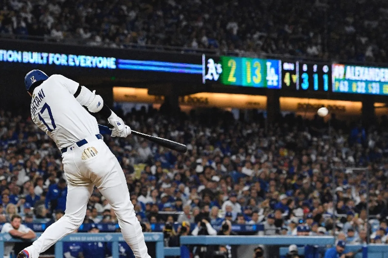 Dodgers propina paliza a los Atléticos