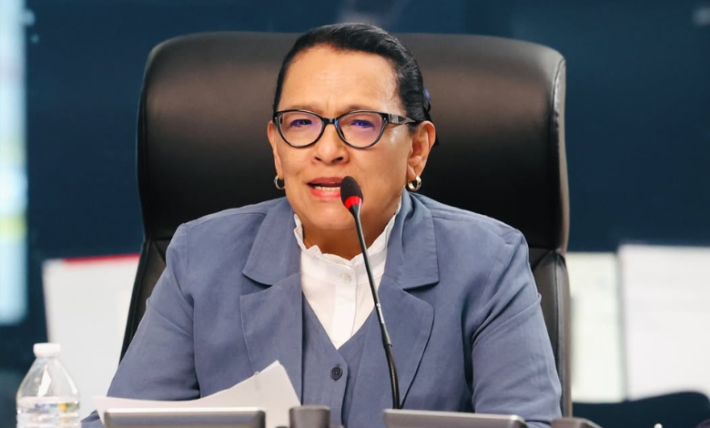 Rosa Icela Rodríguez entregará carta al papa para que visite México