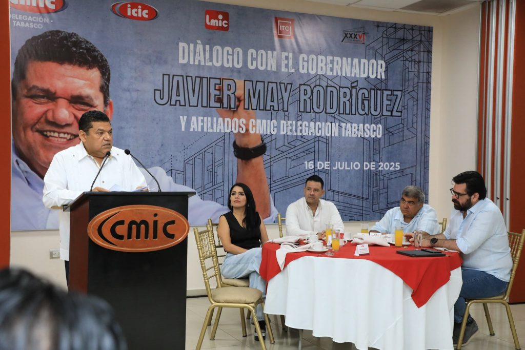 Se invierten 4 mil mdp en obra pública: May