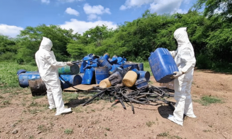 Hallan más de 4 mil litros de diversas sustancias químicas en Sinaloa