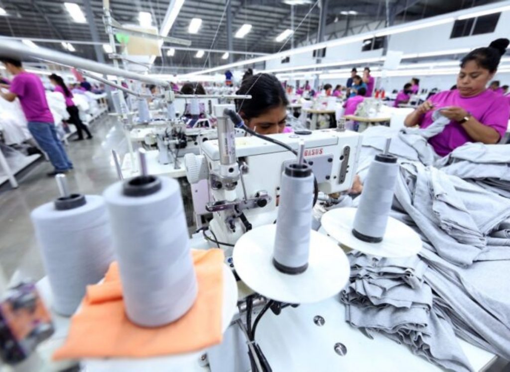 Tabasco busca atraer inversión textil de Moroleón con apoyo del Tren Maya