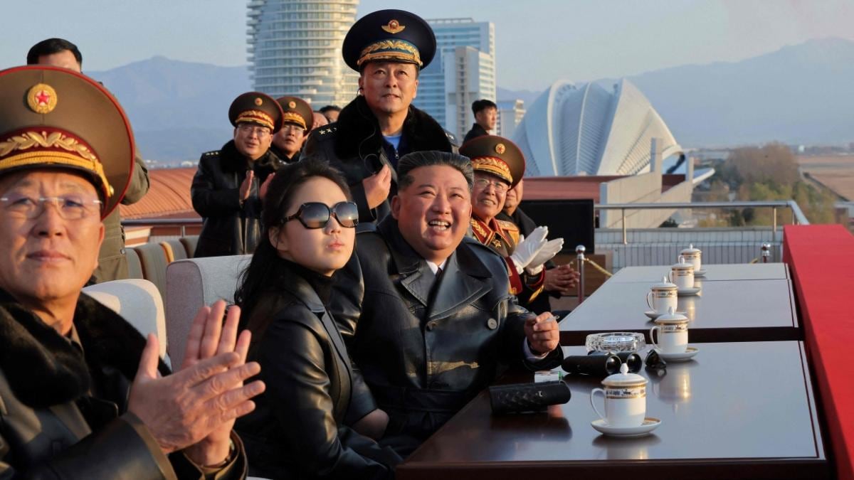 Kim Jong Un prepara a su hija de 13 años para sucederlo como líder en Corea del Norte