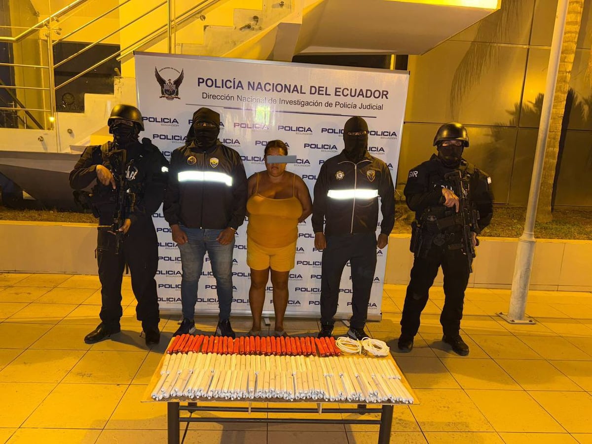 Mujer venezolana es detenida en Ecuador con 160 explosivos pertenecientes a grupo criminal