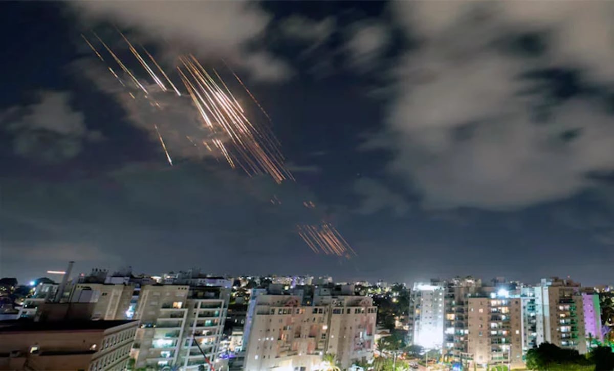 Israel intensifica ofensiva en Irán: nueva oleada de bombardeos golpea Teherán, Shiraz y Tabriz